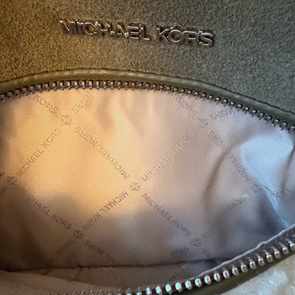 Michael Kors Tan and Cream Backpack - Picture 5 of 11